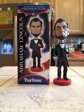 Abraham Lincoln bobblehead