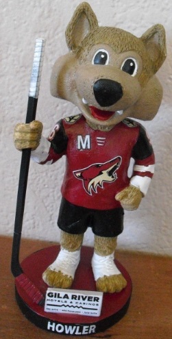 Howler bobblehead