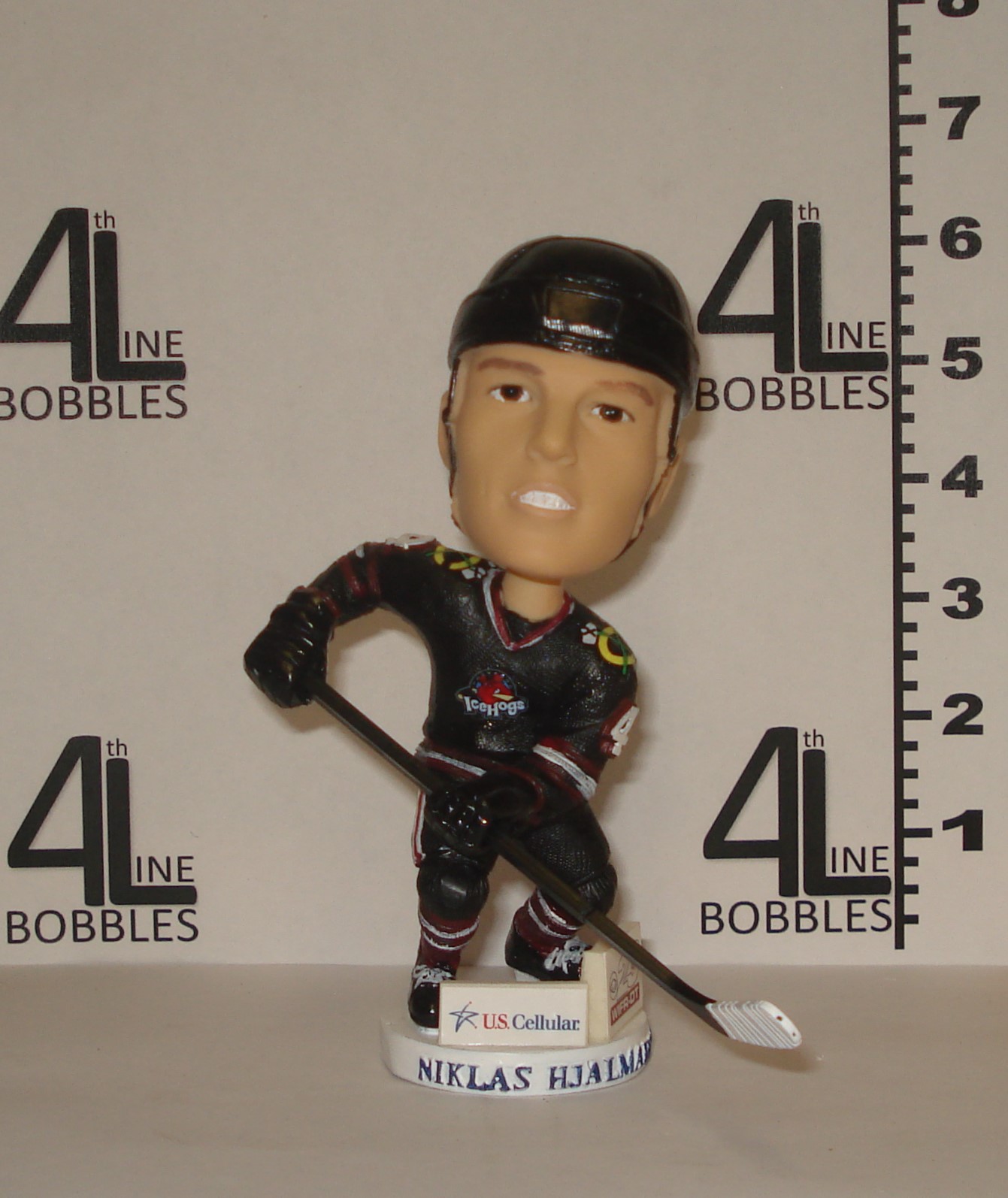 Niklas Hjalmarsson bobblehead