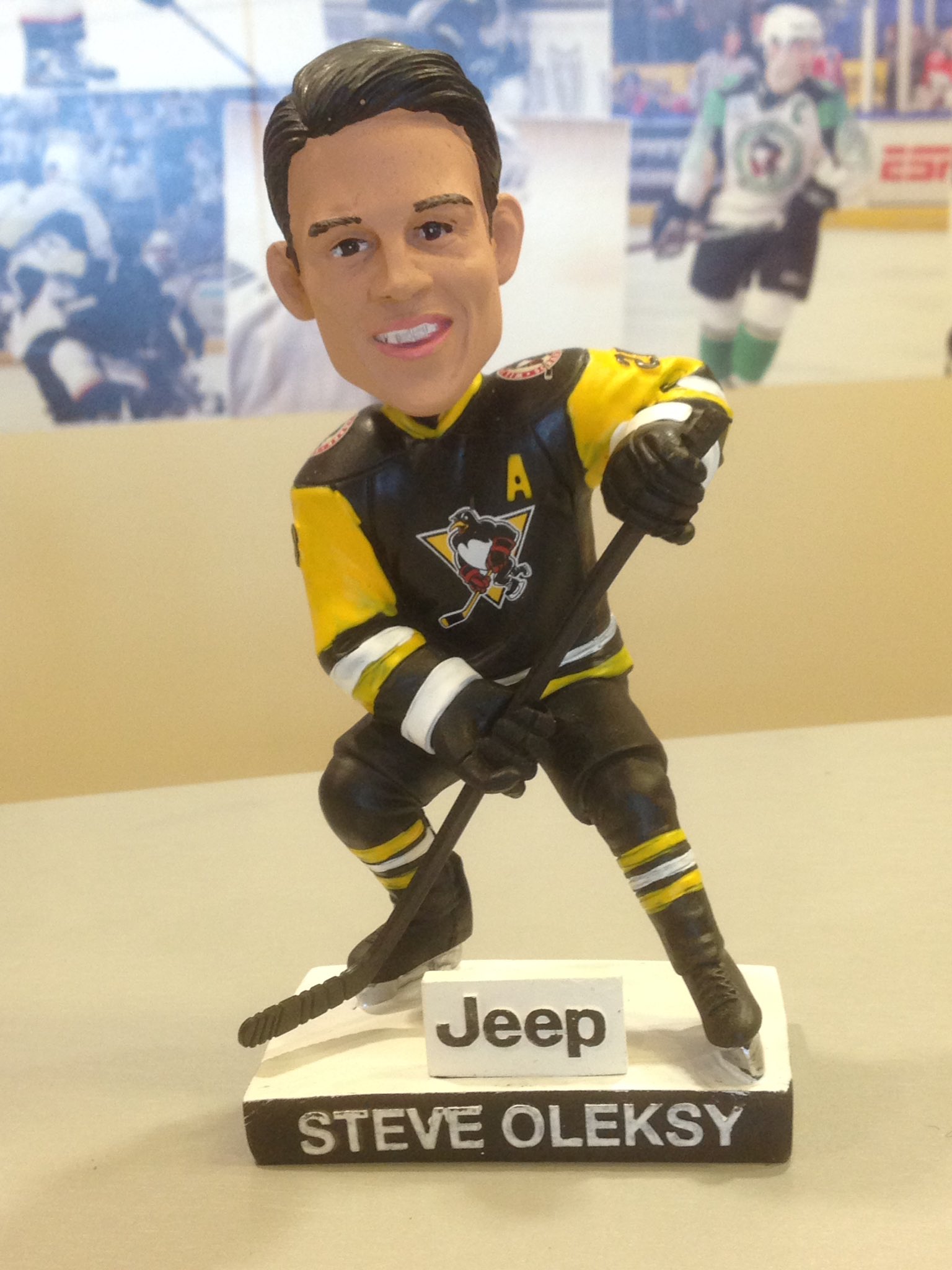 Steve Oleksy bobblehead