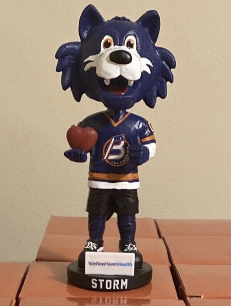 Storm bobblehead